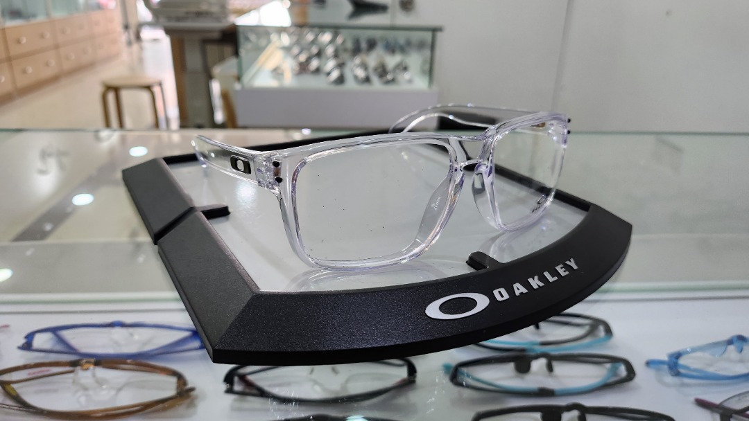 Oakley holbrook clear sales
