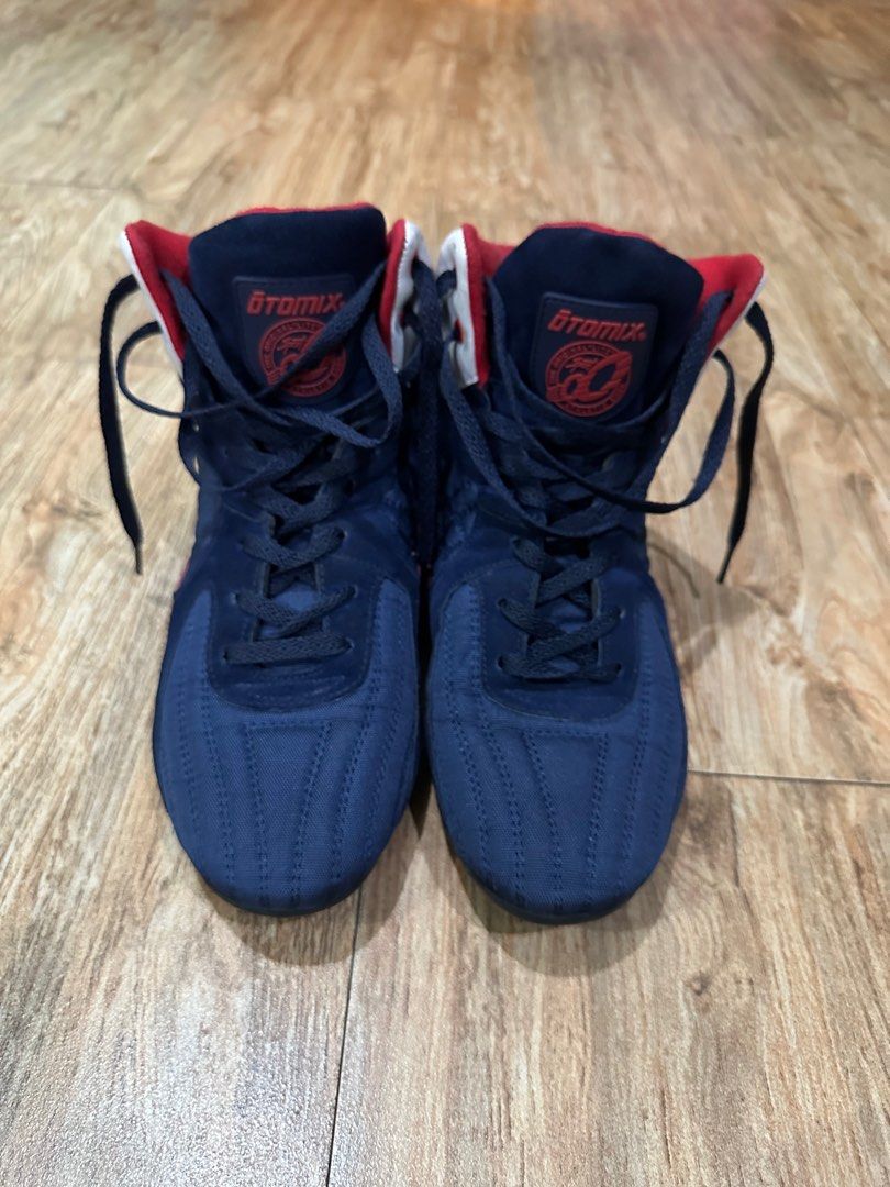 Otomix Gym/Lifting shoes (Category: Boots) located in San Juan City. Submitted by bodyunderconstruction (Listing ID 1250237871, Image 2). Description: Otomix gym/lifting shoes .