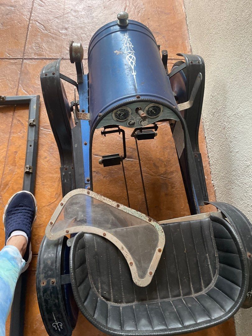 Pedal car vintage style, Hobbies & Toys, Collectibles & Memorabilia