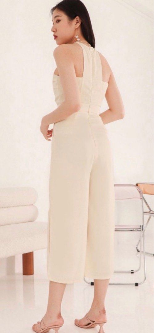 Juliette Halterneck Padded Jumpsuit in Cream Pink