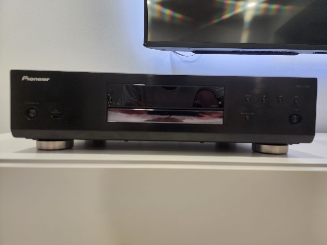 Pioneer blu ray player bdplx58, TV & Home Appliances, TV