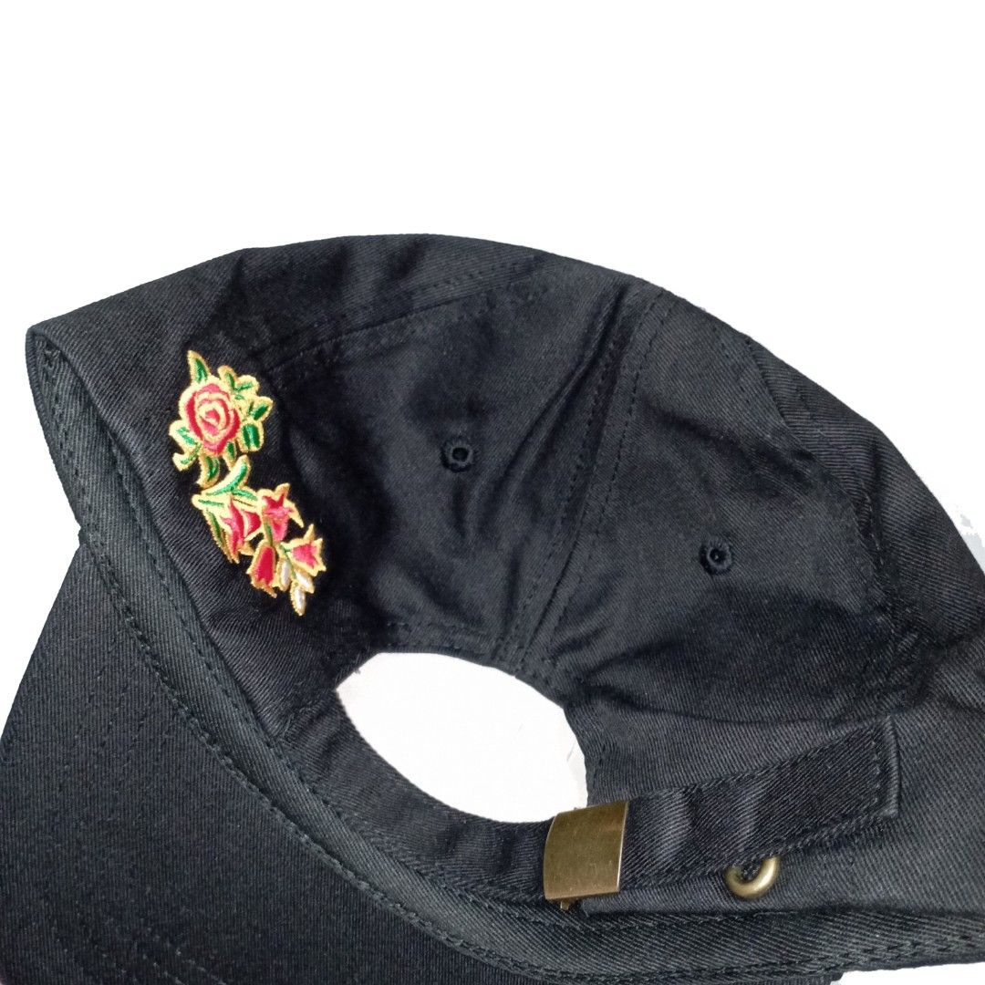 Random Statement Dadhat (Category: Caps & Hats) located in Quezon City. Submitted by stashbyharun (Listing ID 1250300593, Image 2). Description: .