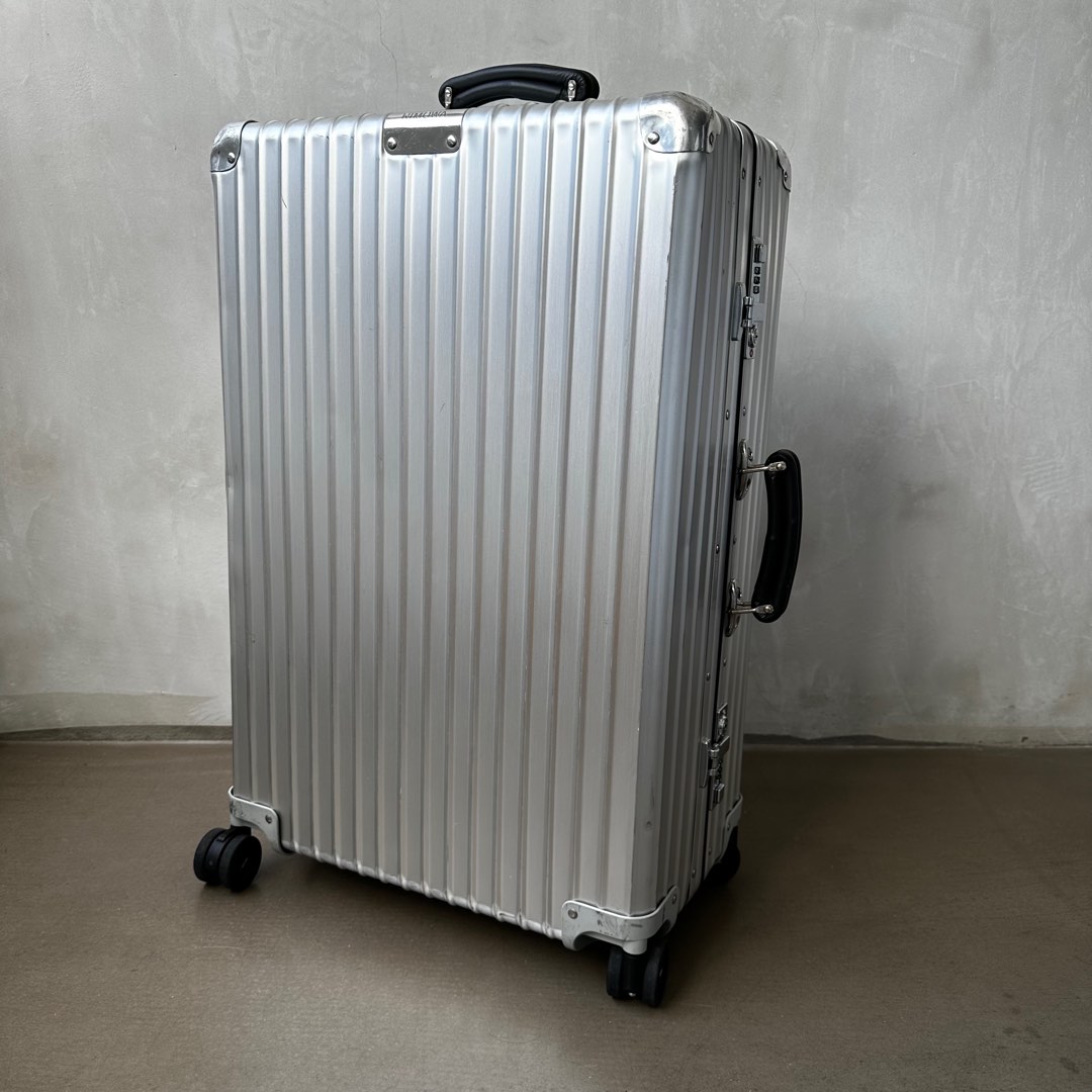 Rimowa hot sale classic m