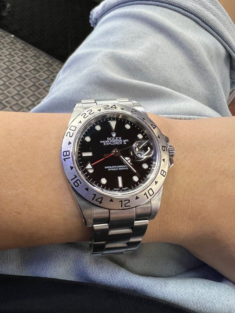 Explorer 2 outlet gmt