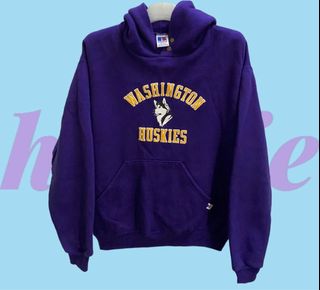 (Category: ) located in . Submitted by irahwardrobe (Listing ID 1250356225, Image 1). Description: .