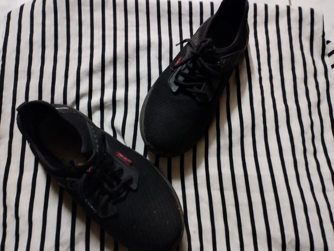 safety shoes nike