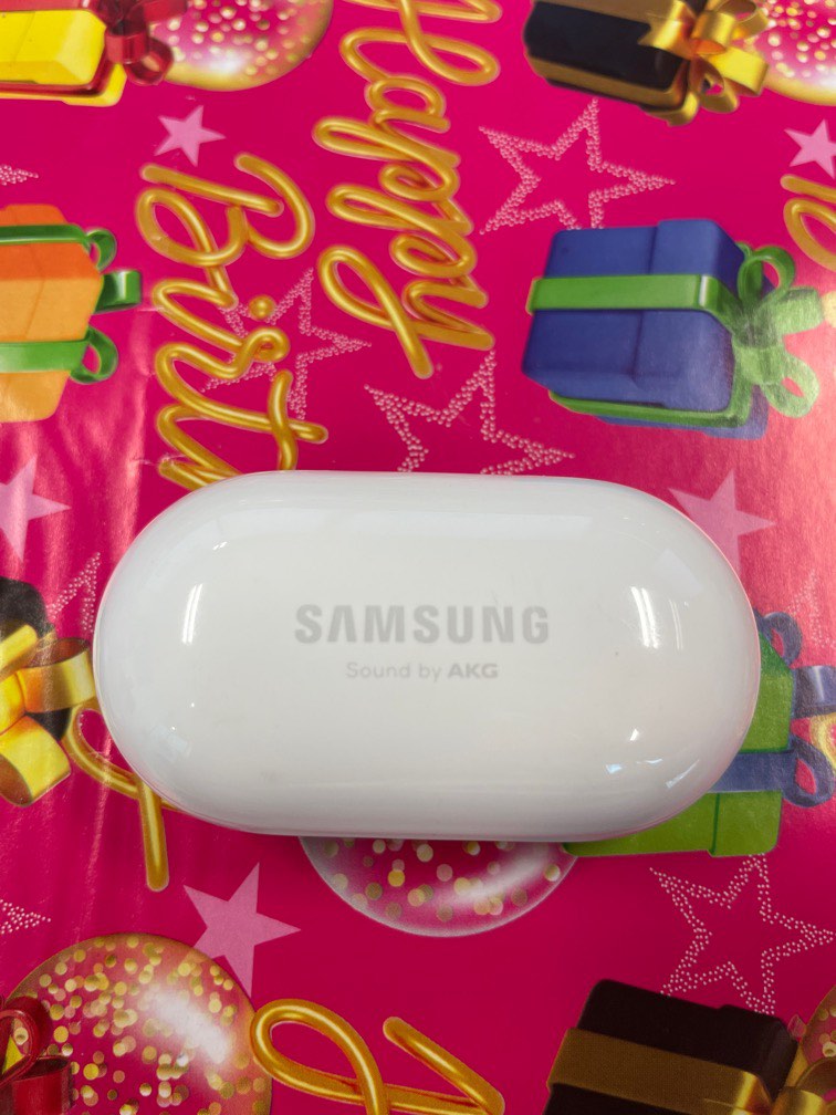 Samsung earbuds cradle outlet