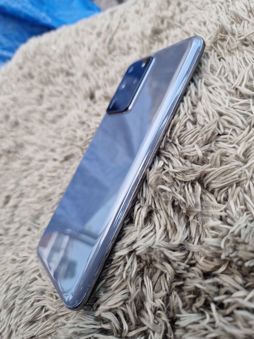 Samsung S20 ultra 5g (Category: Samsung) located in Quezon City. Submitted by mubrogadgets (Listing ID 1250327498, Image 3). Description: SAMSUNG S20 ULTRA 5G No issue 👉SUPER FLAGSHIP PHONE 👉5G NETWORK 👉100x zoom super linaw ng camerw 👉12gb ram Quick specs👇👇👇 👉Dynamic AMOLED 2X, 120Hz, HDR10+, 1400 nits (peak) 👉6.9 inches, 👉Exynos 990 (7 nm+) 👉Mali-G77 MP11 👉Fingerprint (under display, ultrasonic), 👉128gb 👉Samsung DeX, (desktop expe