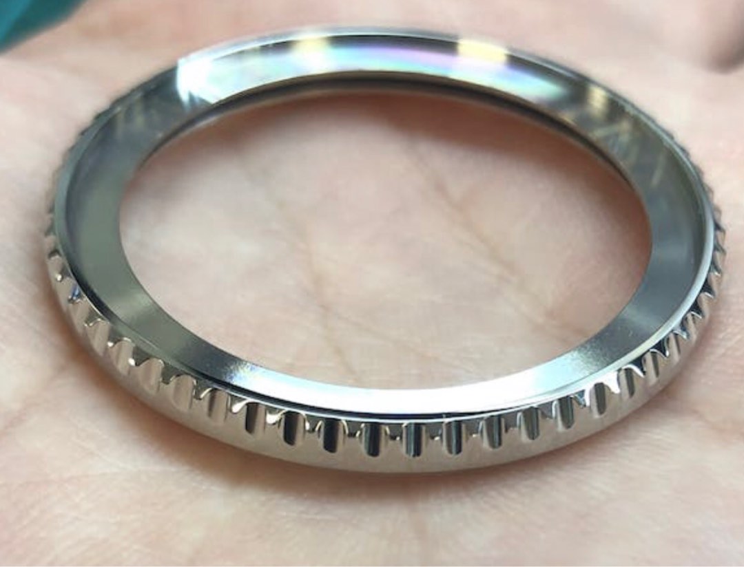 Skx023 bezel top