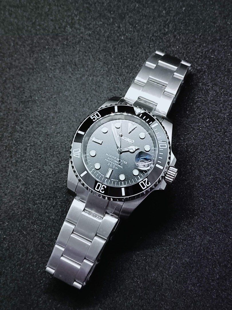 Seiko Submariner Mod (Category: Men's Watches) located in Las Pinas. Submitted by bbmono (Listing ID 1250189815, Image 2). Description: RUSH BRAND NEW.