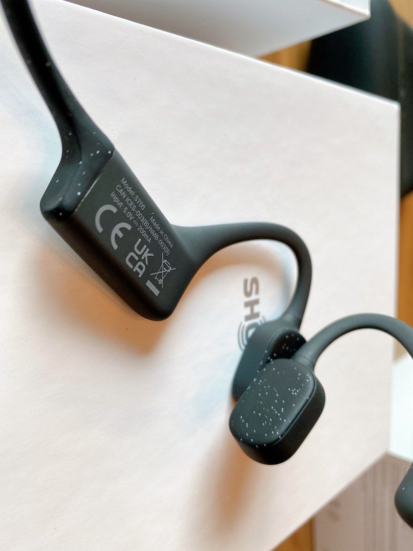 Shokz S700 OpenSwim Bone Conduction Swimming MP3 Player游泳運動
