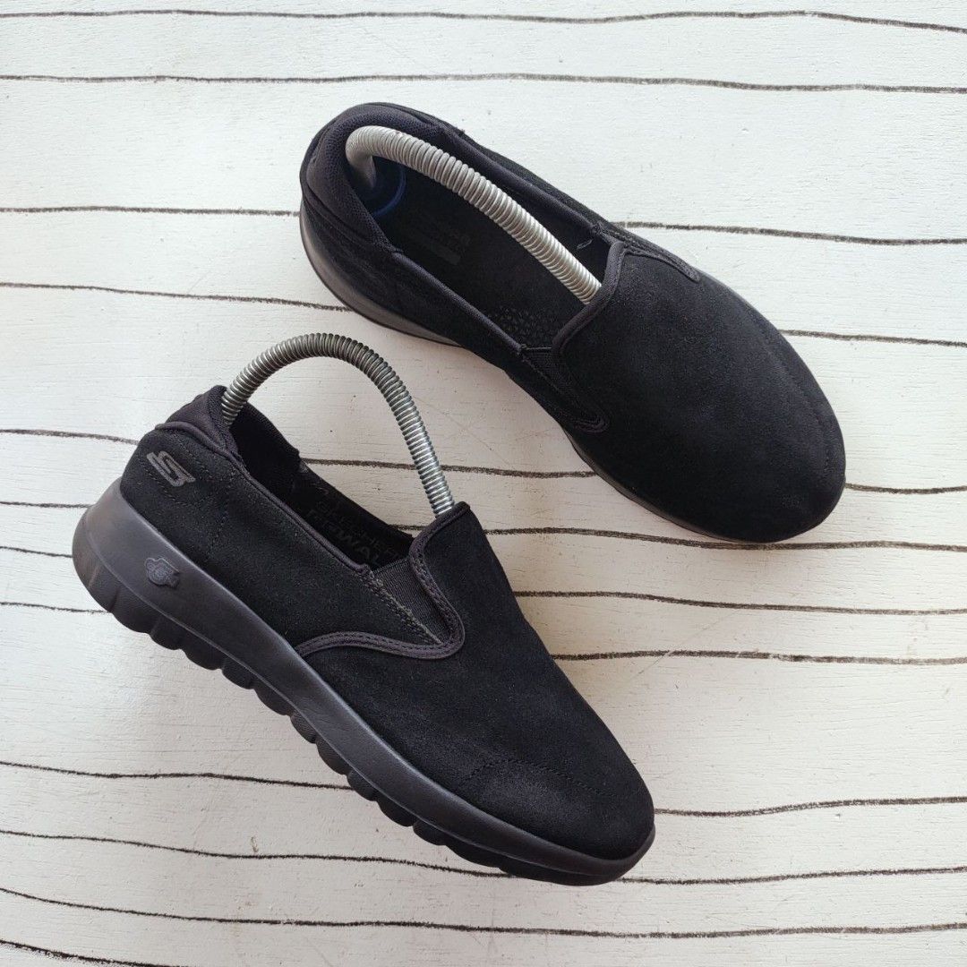 Skechers go hot sale walk 3.5