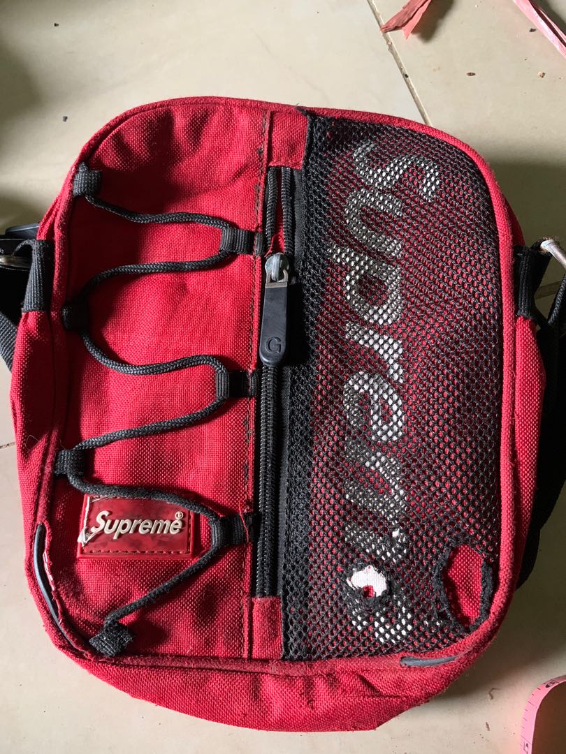 Tas sling store bag supreme
