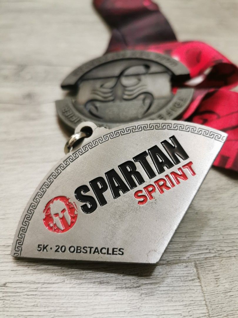 Spartan Race 2020 Honor Series Medal w/ Wedge, Hobbies Toys