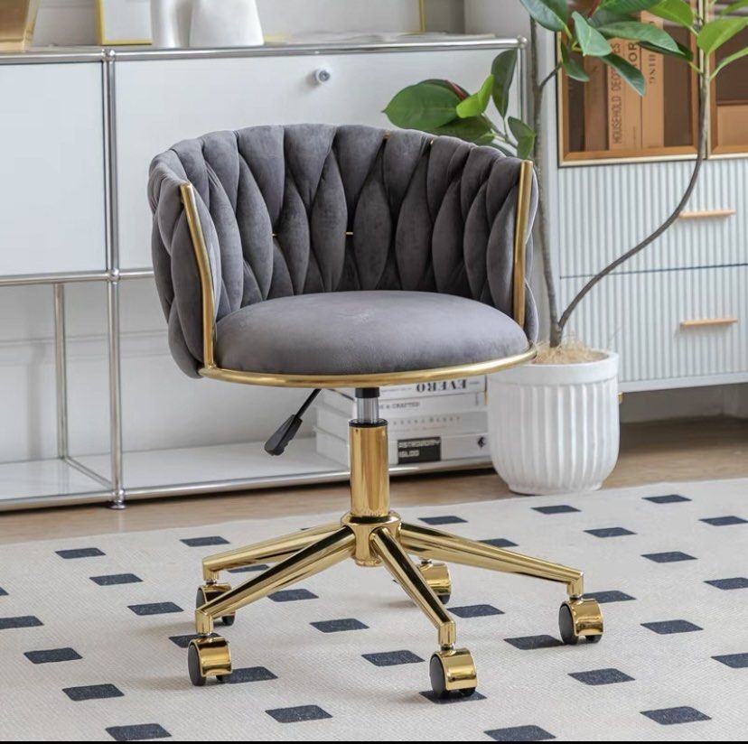 Vanity chair with rollers sales
