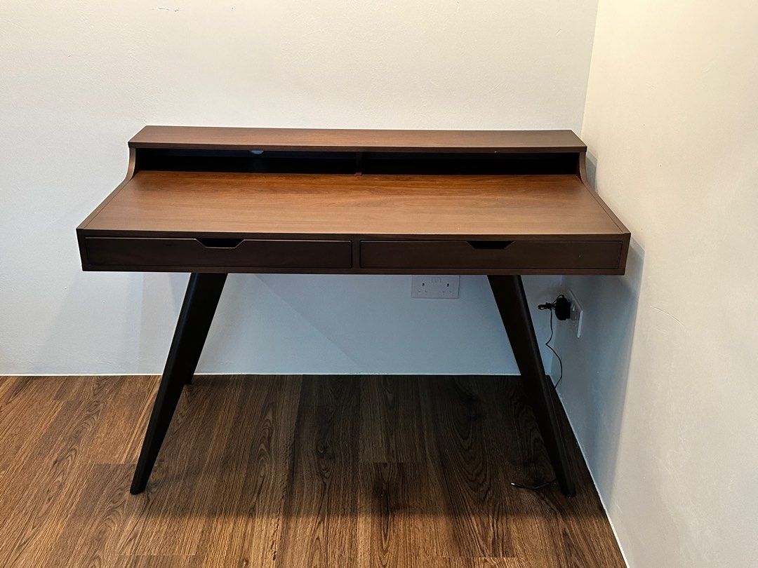 Study Table (Category: Tables & Sets) located in Singapore. Submitted by joengz (Listing ID 1250312178, Image 2). Description: Commune - Crimson Writing Desk L1200mm x W600mm x H830mm New and lightly used for few months. Selling it because my needs for desk change..