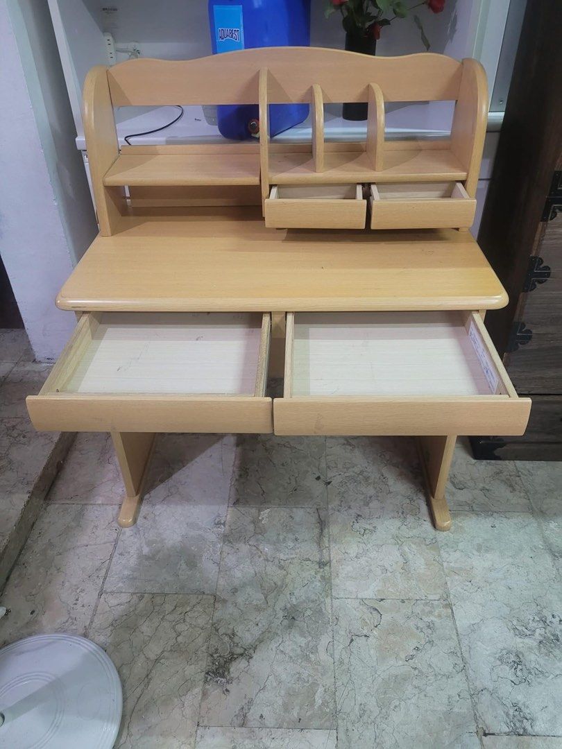 Study table Japan surplus (Category: Tables & Sets) located in Manila. Submitted by Hezcki (Listing ID 1250207263, Image 2). Description: .