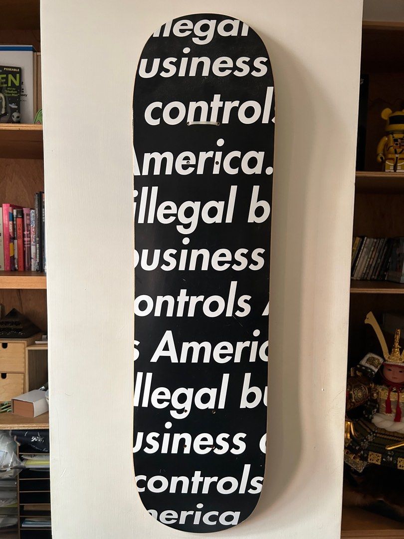 Supreme Illegal Business Skateboard Deck, 運動產品, 運動與體育