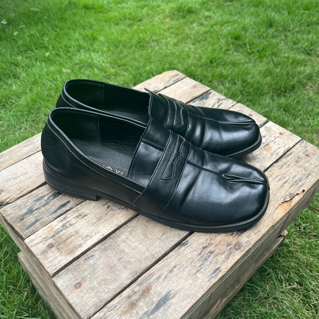 Tabi Loafers on Carousell