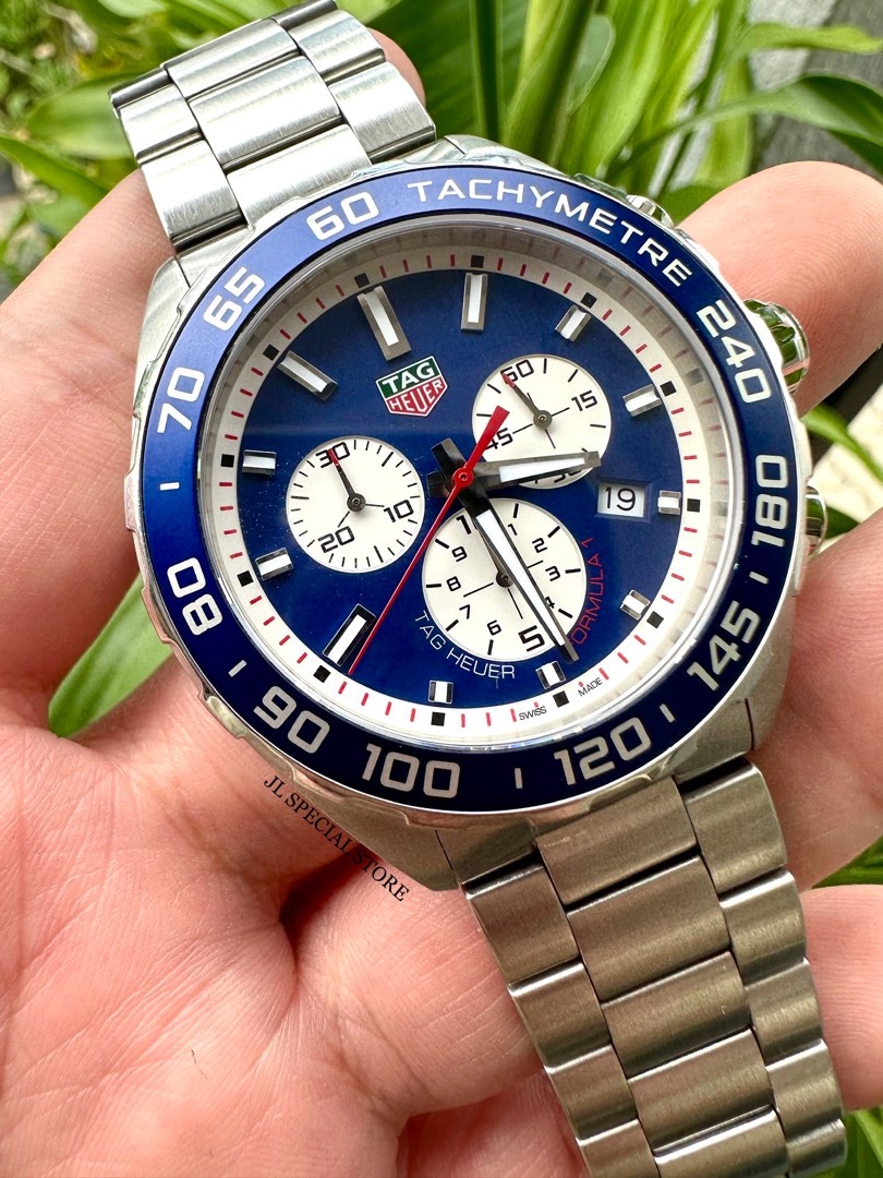 Tag Heuer Formula 1 Chronograph CAZ1018 Red Bull Men s
