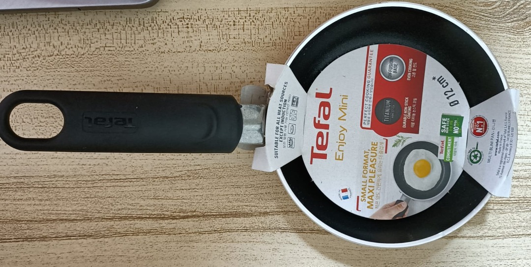 Tefal Enjoy Mini Egg Pan 12cm, Furniture & Home Living, Kitchenware