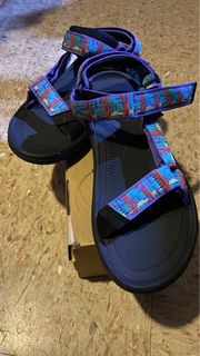 （分類：）位於 。 由 s.zaire 提交（商品編號 1250340774，圖片 1）。簡介： 。
