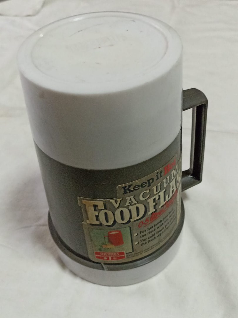 Thermos Vacuum Food Flask 0.5L, Furniture & Home Living, Kitchenware