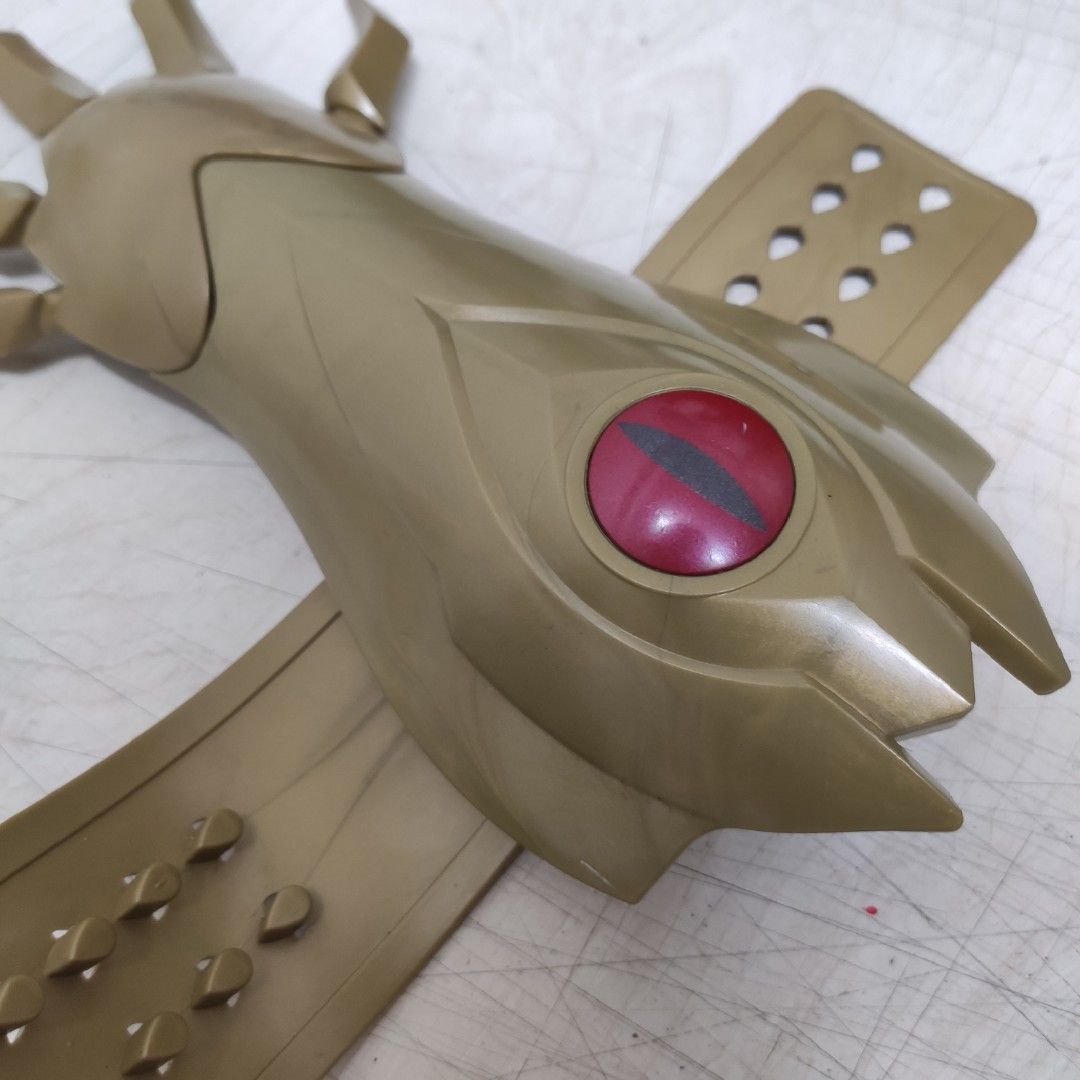 Thundercats 2011 Claw Shield Cosplay, Hobbies & Toys, Toys & Games on ...