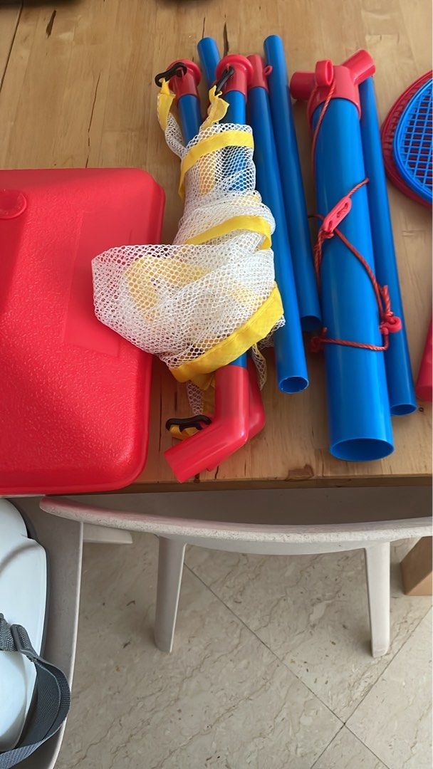 Toys r us badminton set for kids, Hobbies & Toys, Toys & Games on Carousell