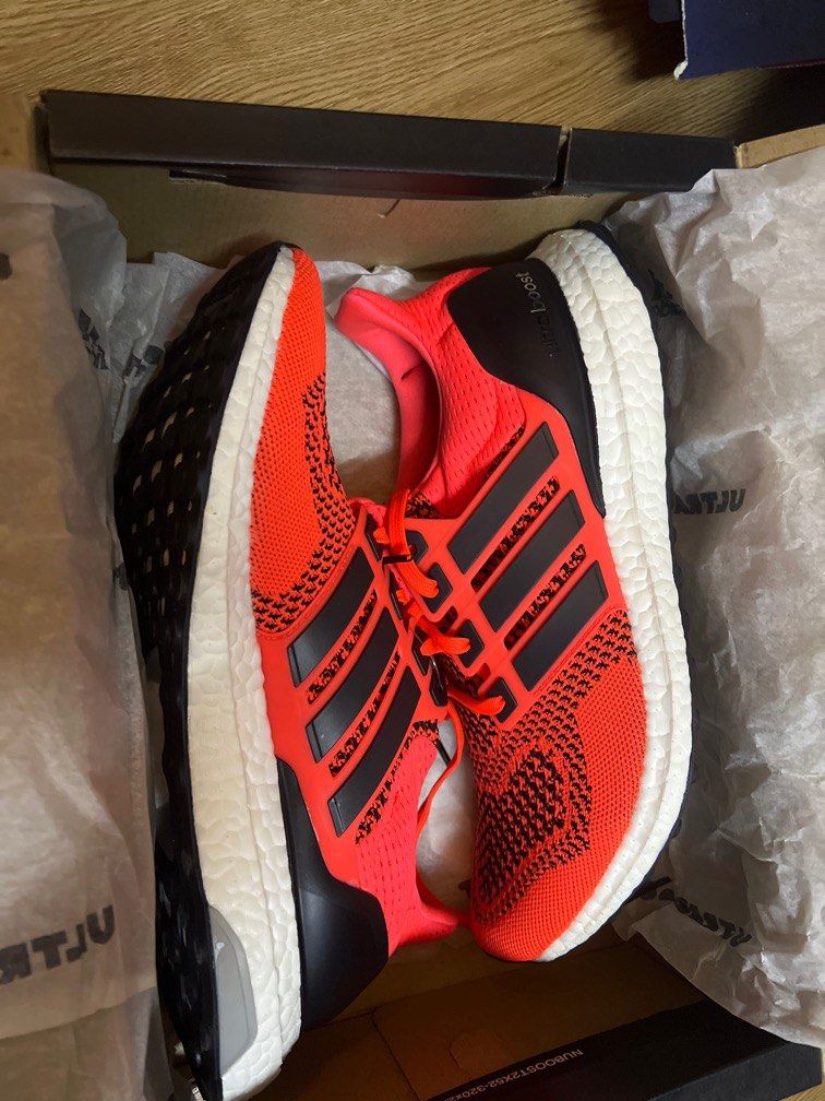 Ultra boost hotsell solar red 1.0
