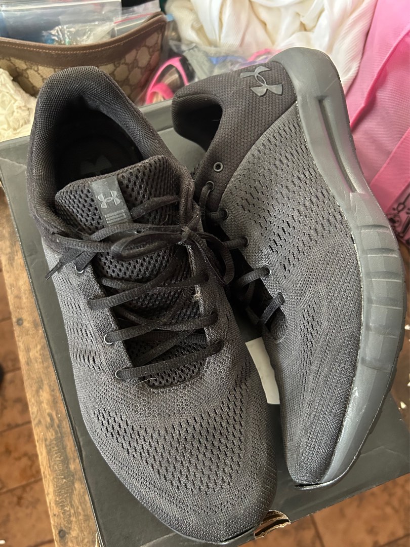 Under Armor Shoes on Carousell