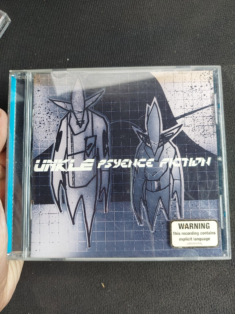 U.N.K.L.E Psyence Fiction Cassette Tape - 洋楽