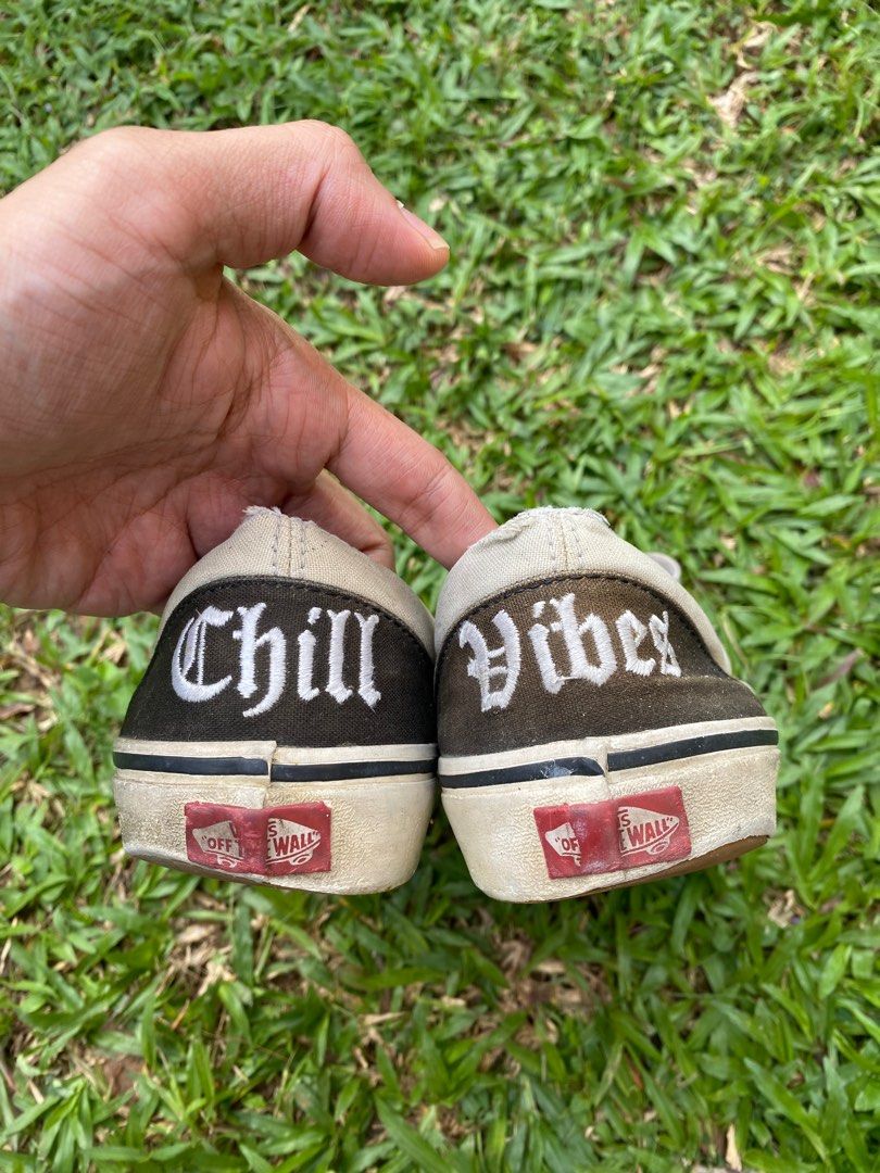 Vans era chill deals vibes on feet