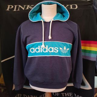 Vintage Adidas hoodie sweater
