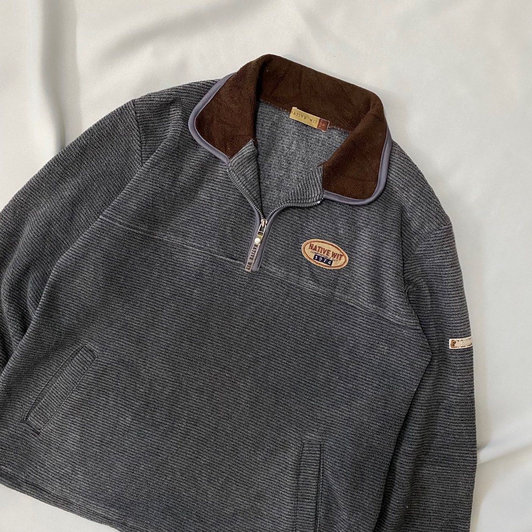 Vintage Native Wit Halfzip, Men's Fashion, Activewear on Carousell