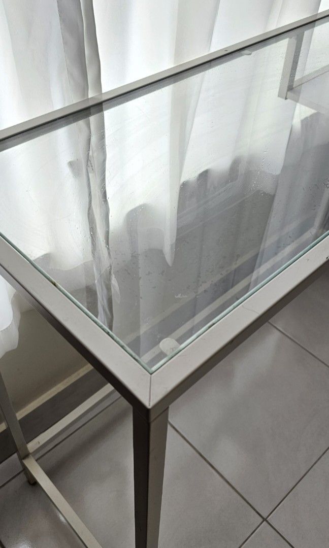 Vittsjö laptop table on sale white glass