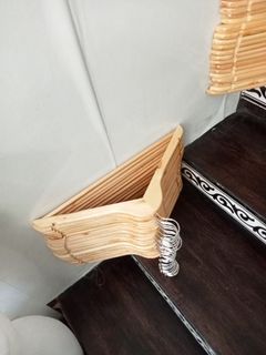 wooden hangers bargain