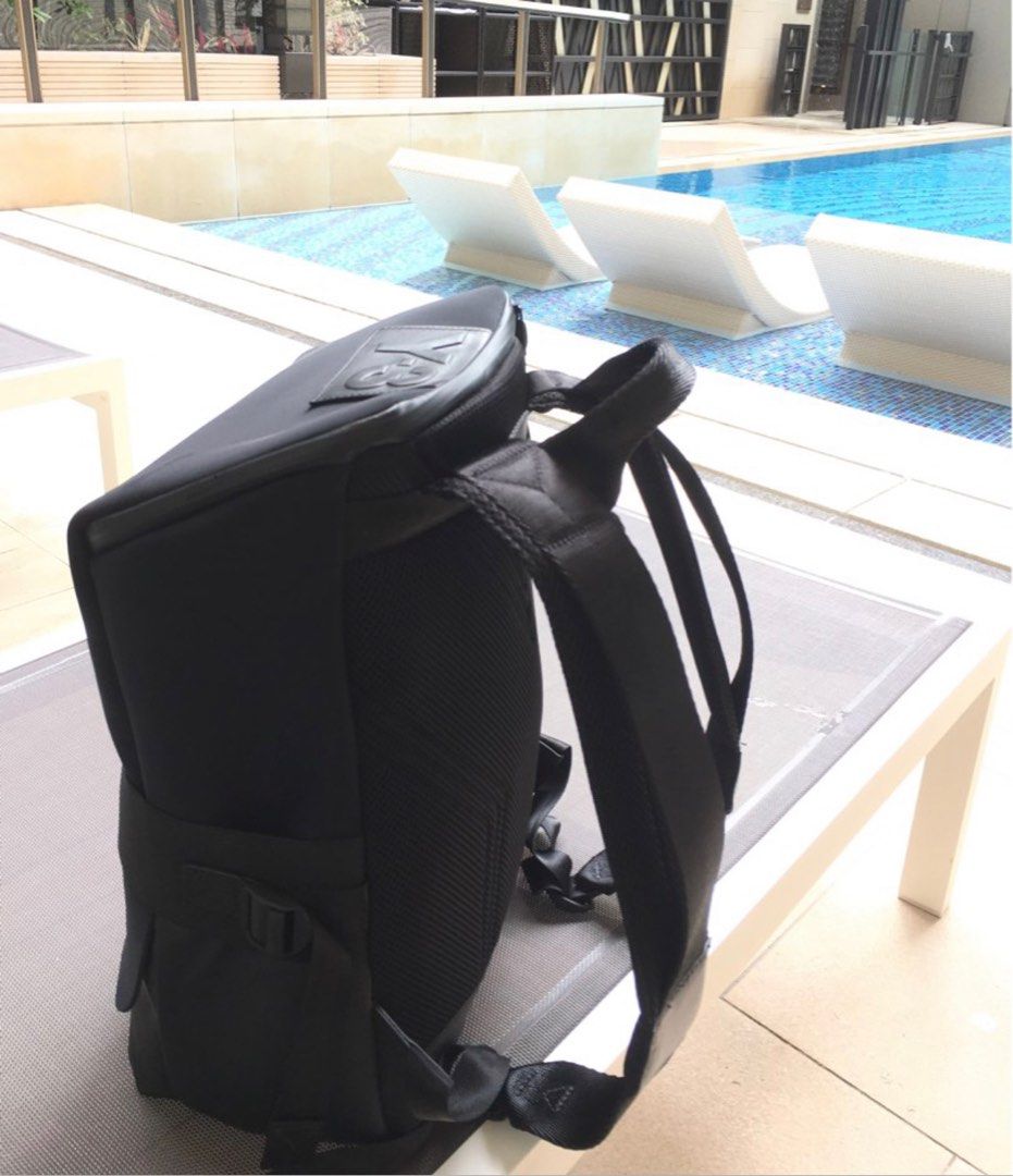 Y3 qasa backpack top