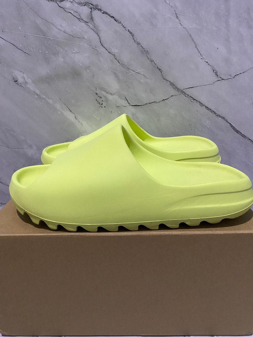 Yeezy Slide Glow Green, Fesyen Pria, Sepatu , Sandal di Carousell