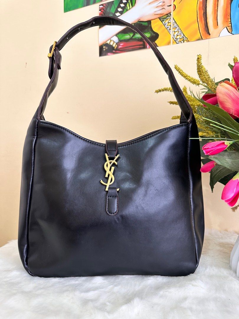 Y.S.L Hobo Shoulder Bag (Category: Luxury Bags & Wallets) located in Caloocan City. Submitted by thrifter_mnl (Listing ID 1250227760, Image 1). Description: 🌸Leather 🌸 On the go bag.