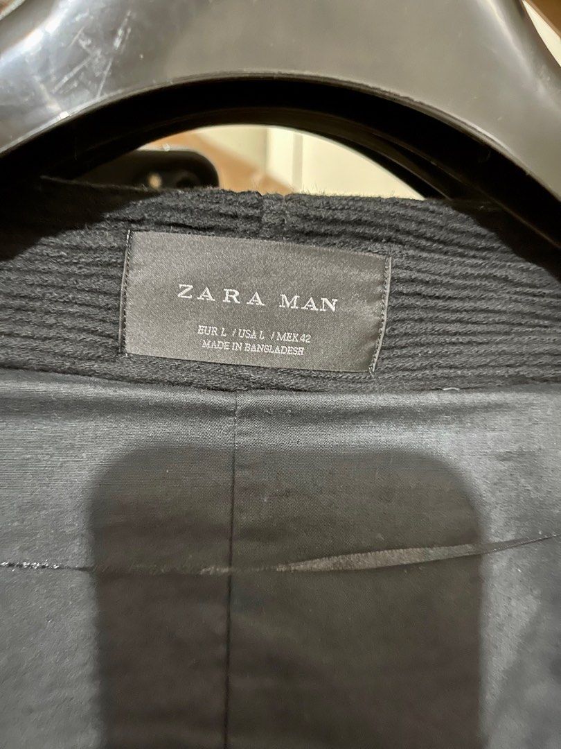 Zara textured jersey long jacket (Category: Coats, Jackets and Outerwear) located in Makati City. Submitted by mpr3rd (Listing ID 1250231490, Image 3). Description: Long jacket in textured jersey. Biker-inspired front opening. Frayed hems. Slim sleeves. Used 2x and stored. Not my style anymore..