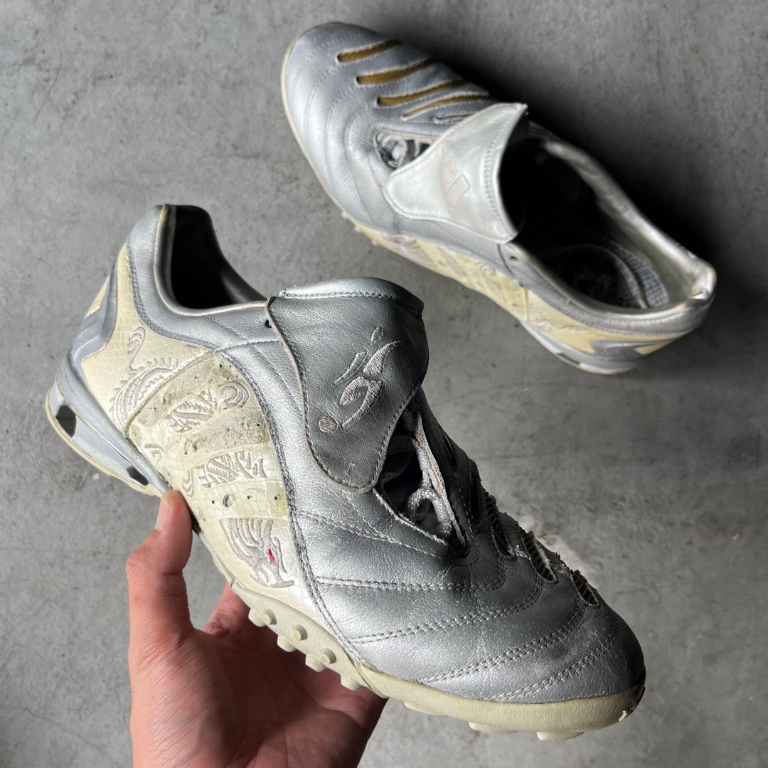 Adidas predator silver sales dragon