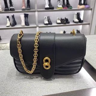 (Category: ) located in . Submitted by shopper.gallery (Listing ID 1250513282, Image 1). Description: .