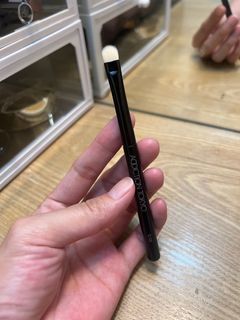 【現貨秒寄】Addiction 魅癮眼采刷 D 02