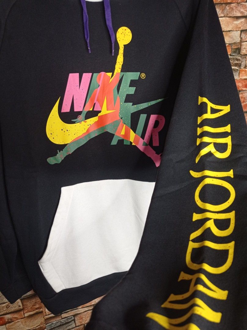 Air Jordan Retro Nike Air Hoodie Multicolor, Men's Fashion, Coats, Jackets  and Outerwear on Carousell