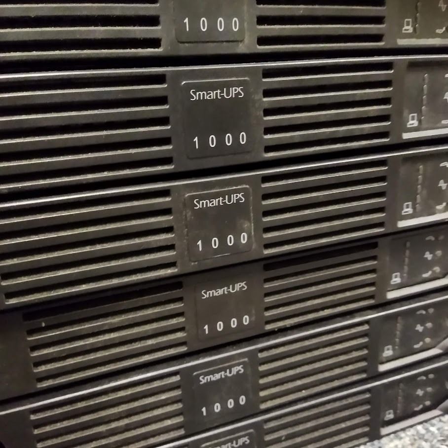 APC Smart-UPS 1000 Rack 1U & Tower, Computers & Tech, Office & Business ...
