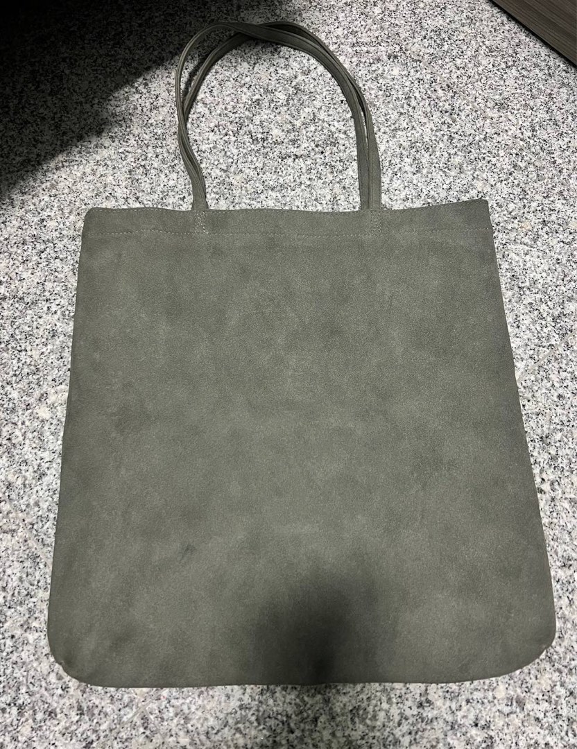 Army green tote bag, Women's Fashion, Bags & Wallets, Shoulder Bags on