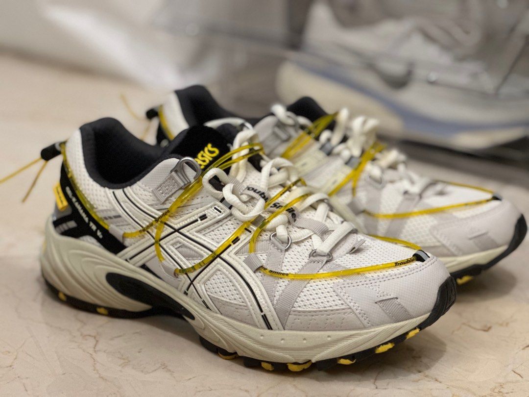 Asics 1100 store