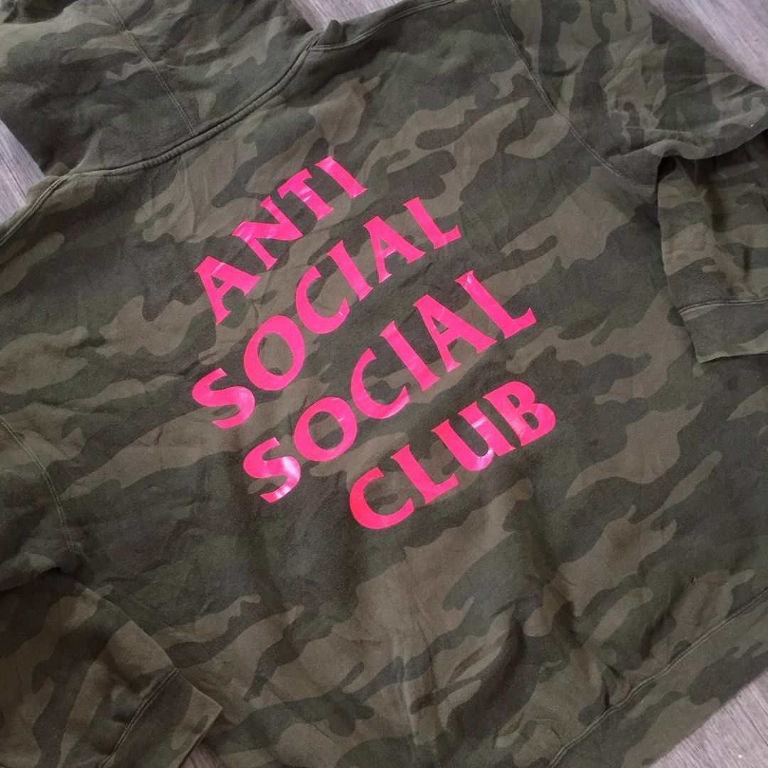 ASSC CAMO PULL OVER HOODIE XL Men s Fashion Coats Jackets and