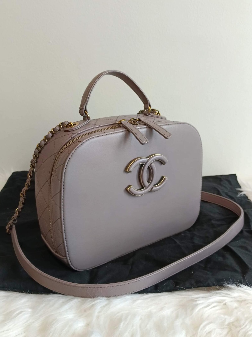 Chanel Coco Curve Vanity Case Calfskin and Quilted Goatskin Small
